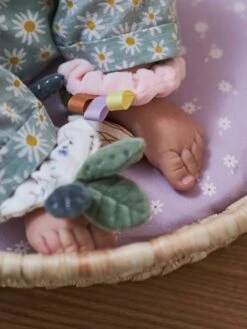 Hochets Mains Et Pieds DOUCE PROVENCE Violet - Douce Provence - Vertbaudet -Magasin De Jouets hochets mains et pieds douce provence 4